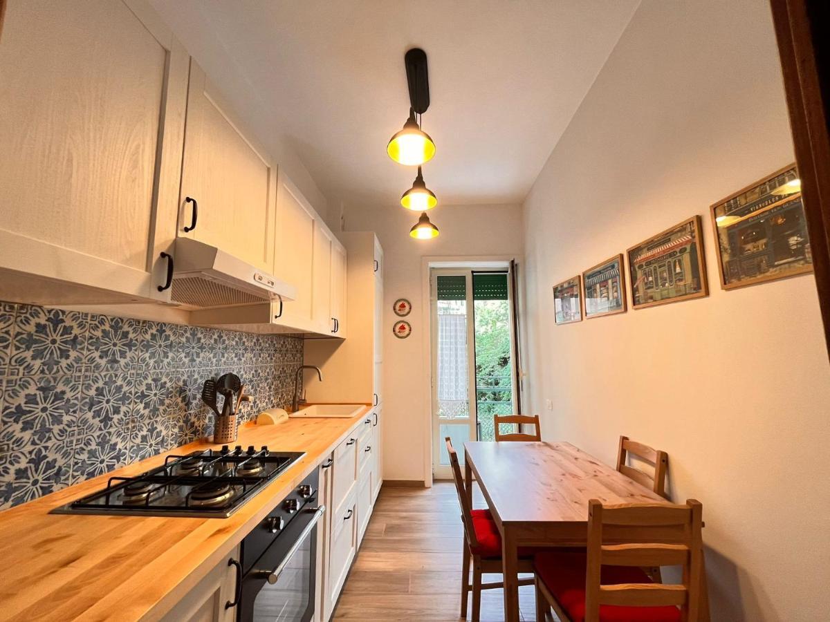 Rainbow In Salerno Apartment Extérieur photo